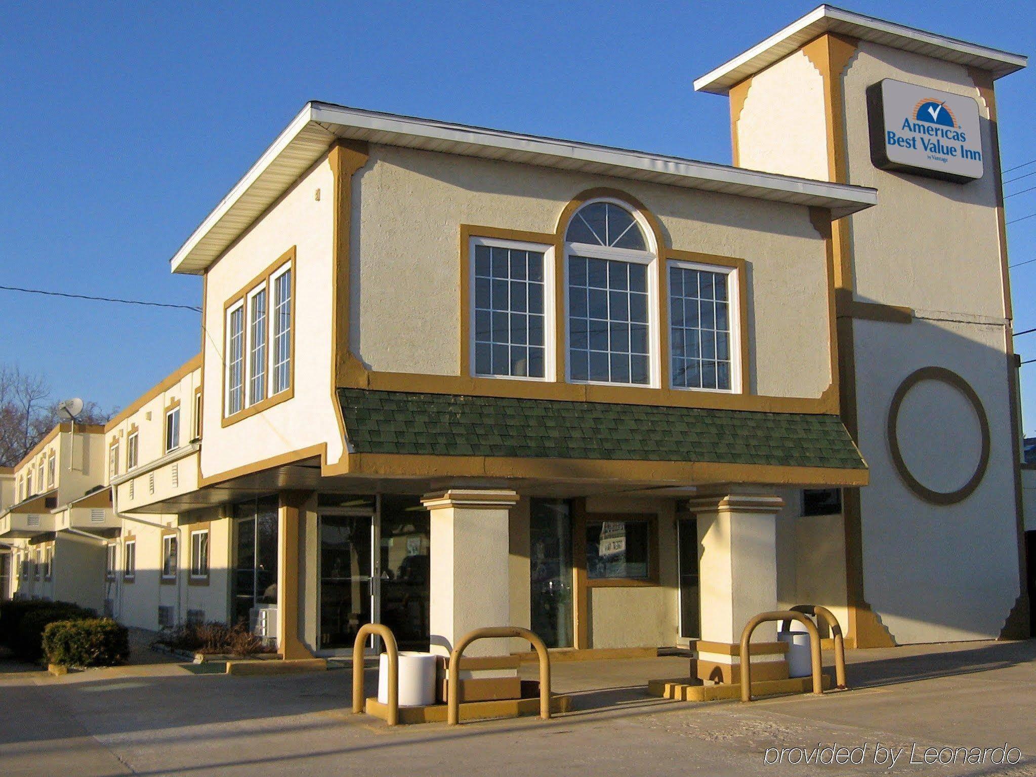 Americas Best Value Inn Macomb Dış mekan fotoğraf