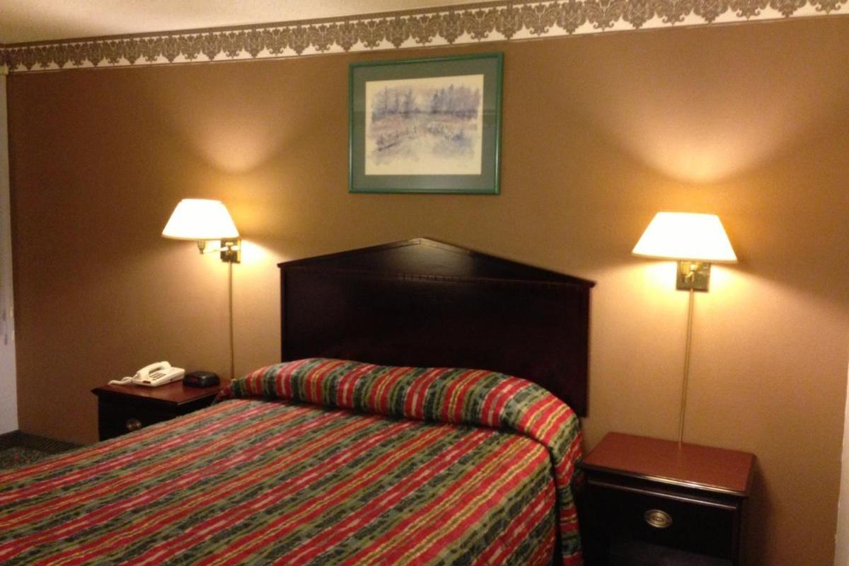 Americas Best Value Inn Macomb Dış mekan fotoğraf