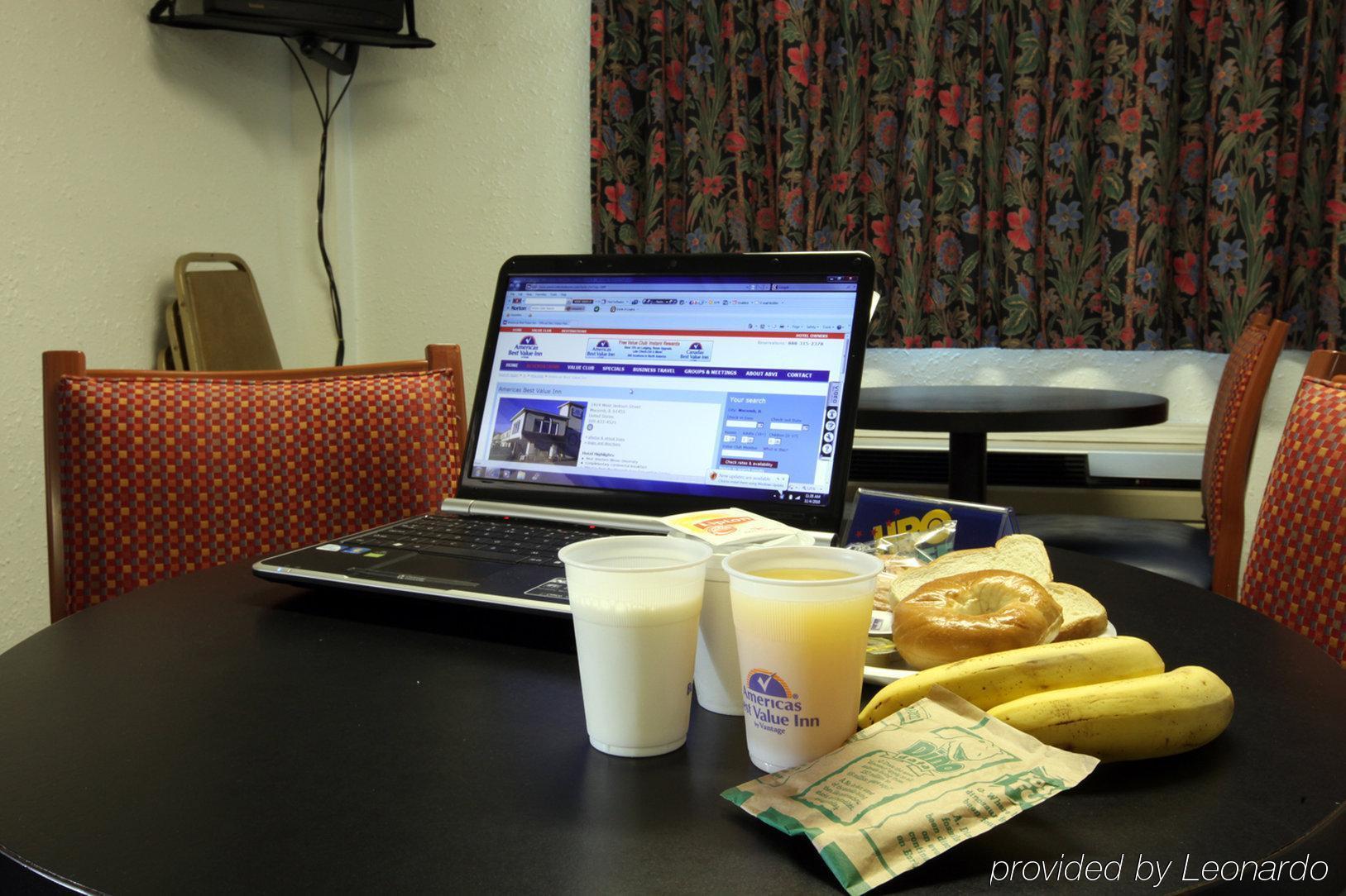 Americas Best Value Inn Macomb Oda fotoğraf