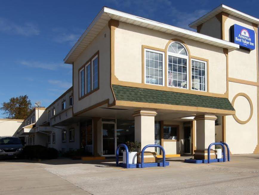 Americas Best Value Inn Macomb Dış mekan fotoğraf