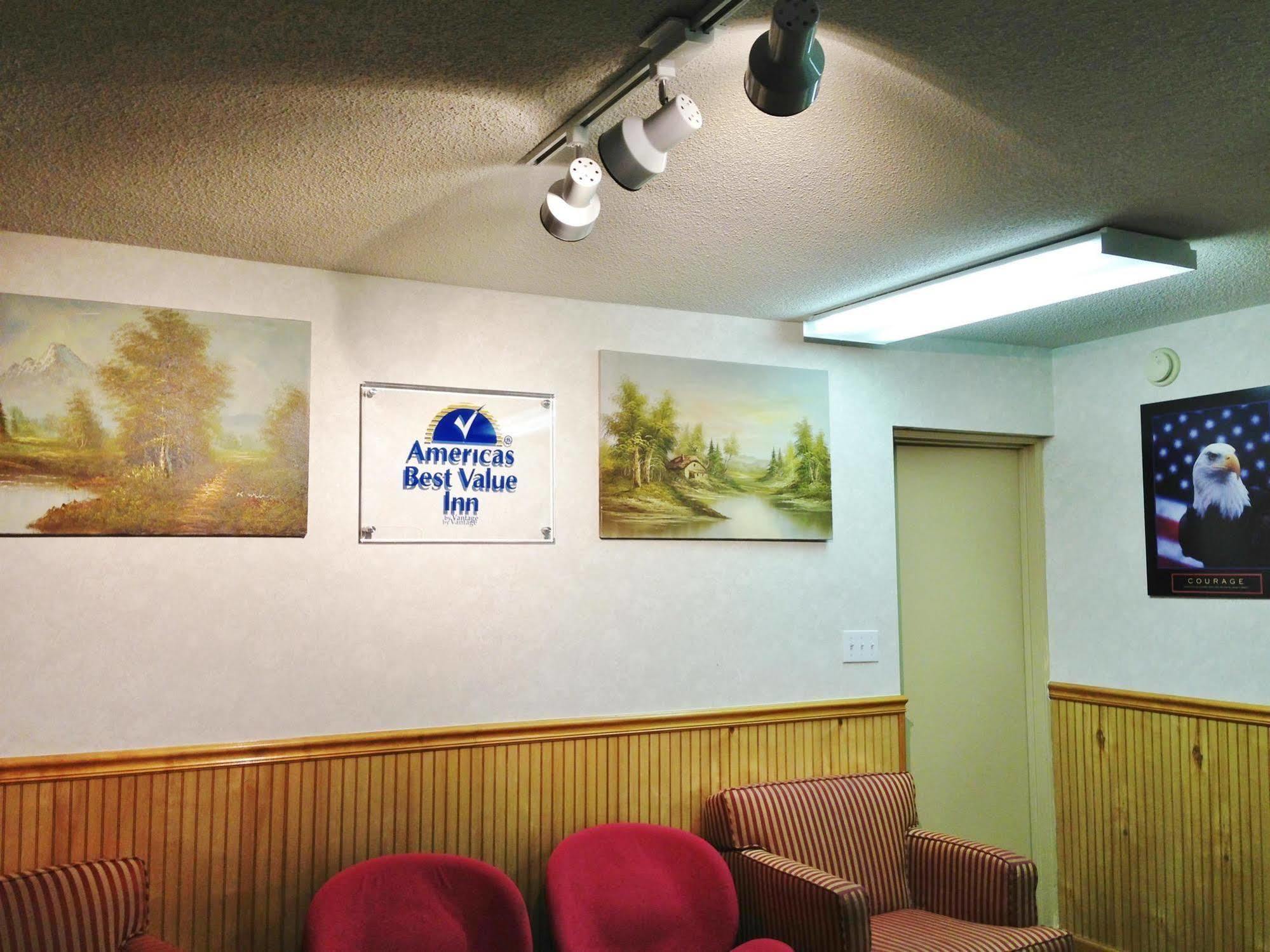 Americas Best Value Inn Macomb Dış mekan fotoğraf